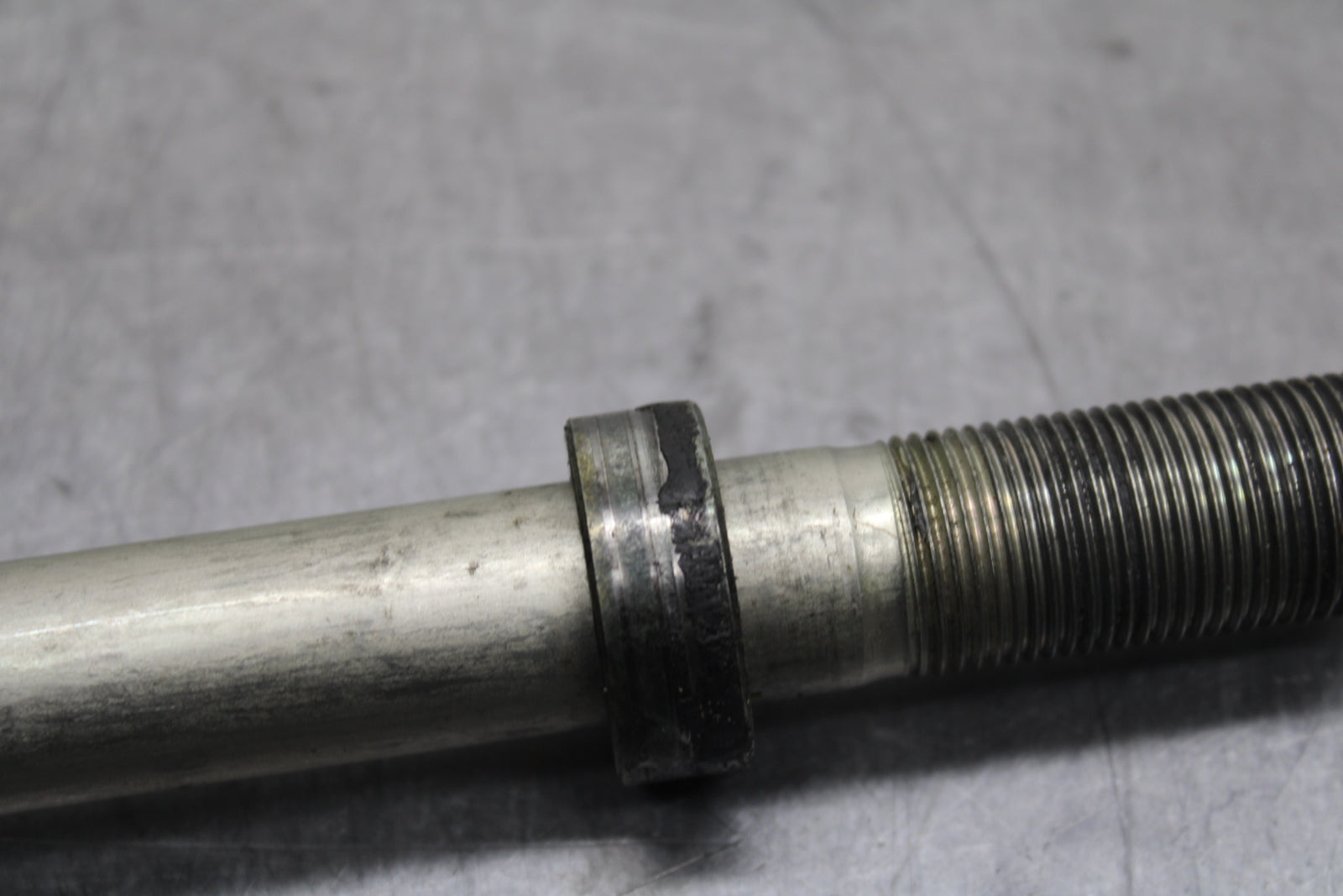 07-09 KAWASAKI VERSYS 650 FRONT WHEEL RIM AXLE PIVOT BOLT BB125