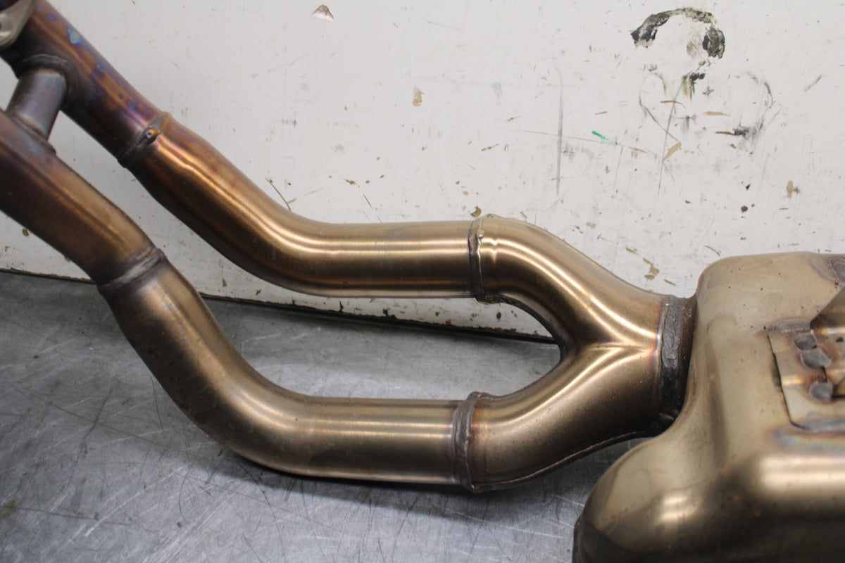 21-24 APRILIA TUONO 660 FACTORY FULL EXHAUST SYSTEM HEADERS PIPE MUFFLER BB733