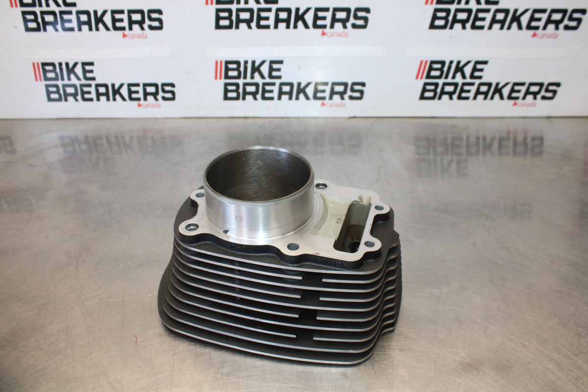 03-17 VICTORY VEGAS ENGINE TOP END CYLINDER SET BB874