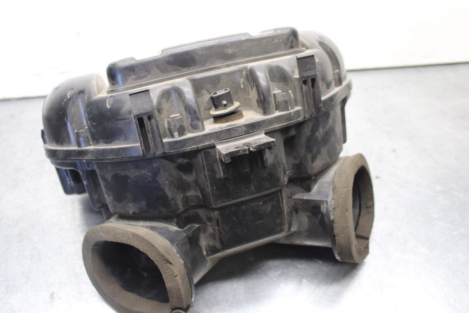 1995 Suzuki RF600R AIRBOX AIR INTAKE FILTER BOX BB104