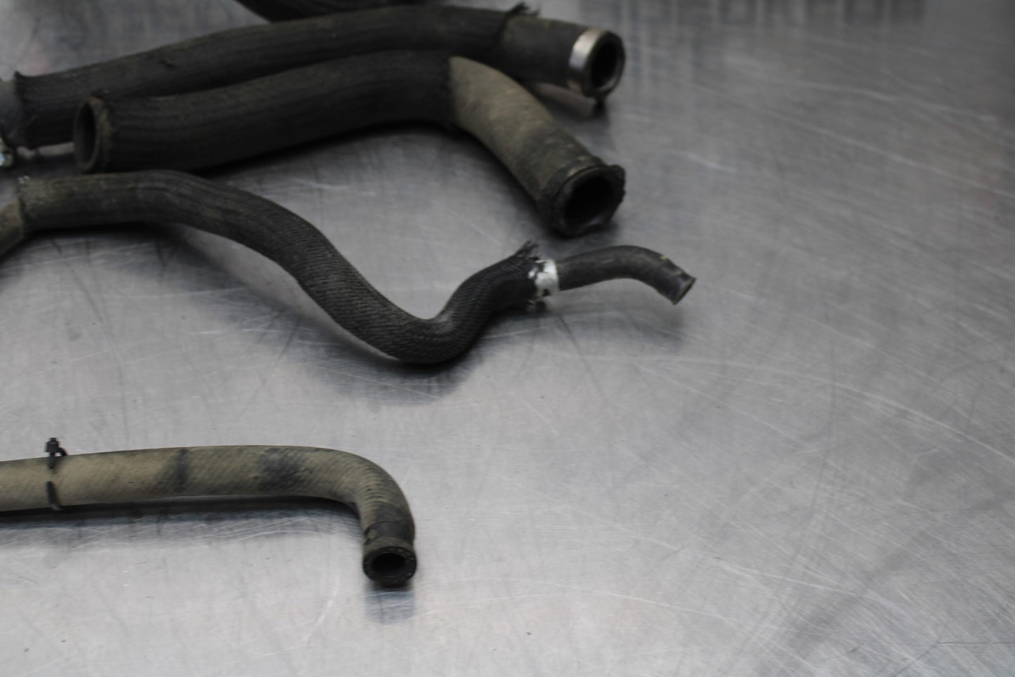 06-07 SUZUKI GSXR 600 RADIATOR HOSES ENGINE COOLANT WATER PIPES HOSE BB178