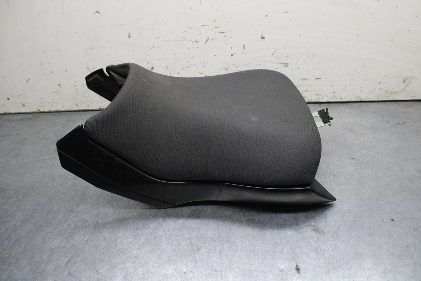 14-15 KAWASAKI NINJA 650 EX650F ABS FRONT DRIVERS SEAT PAD SADDLE PILLION BB741