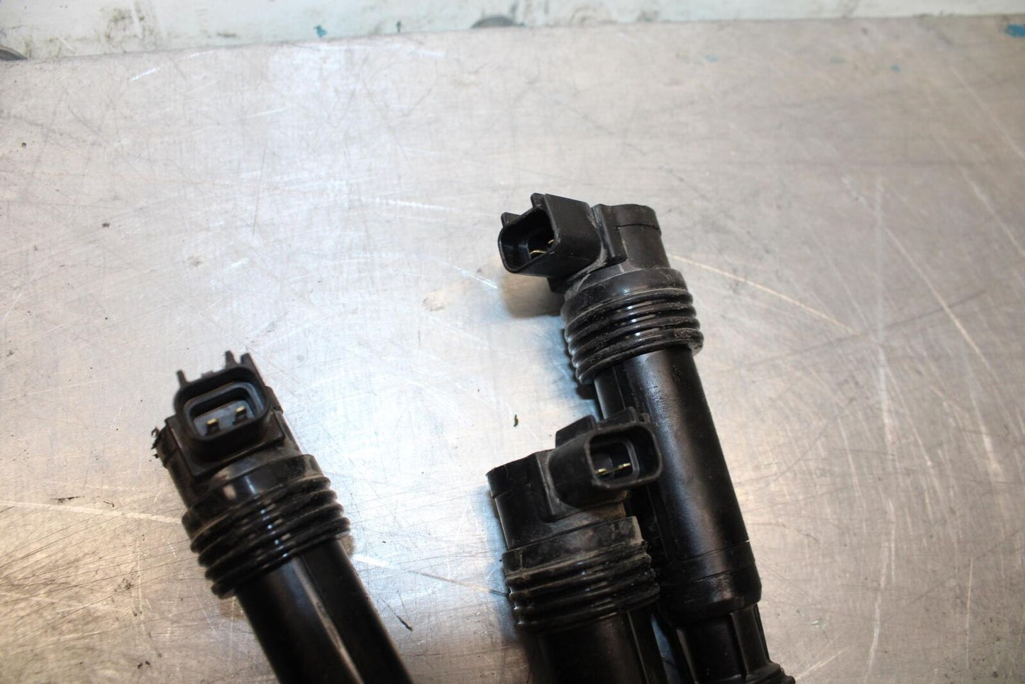 17-21 TRIUMPH STREET TRIPPLE R ABS IGNITION COILS COIL SPARK PLUG CAPS bb452