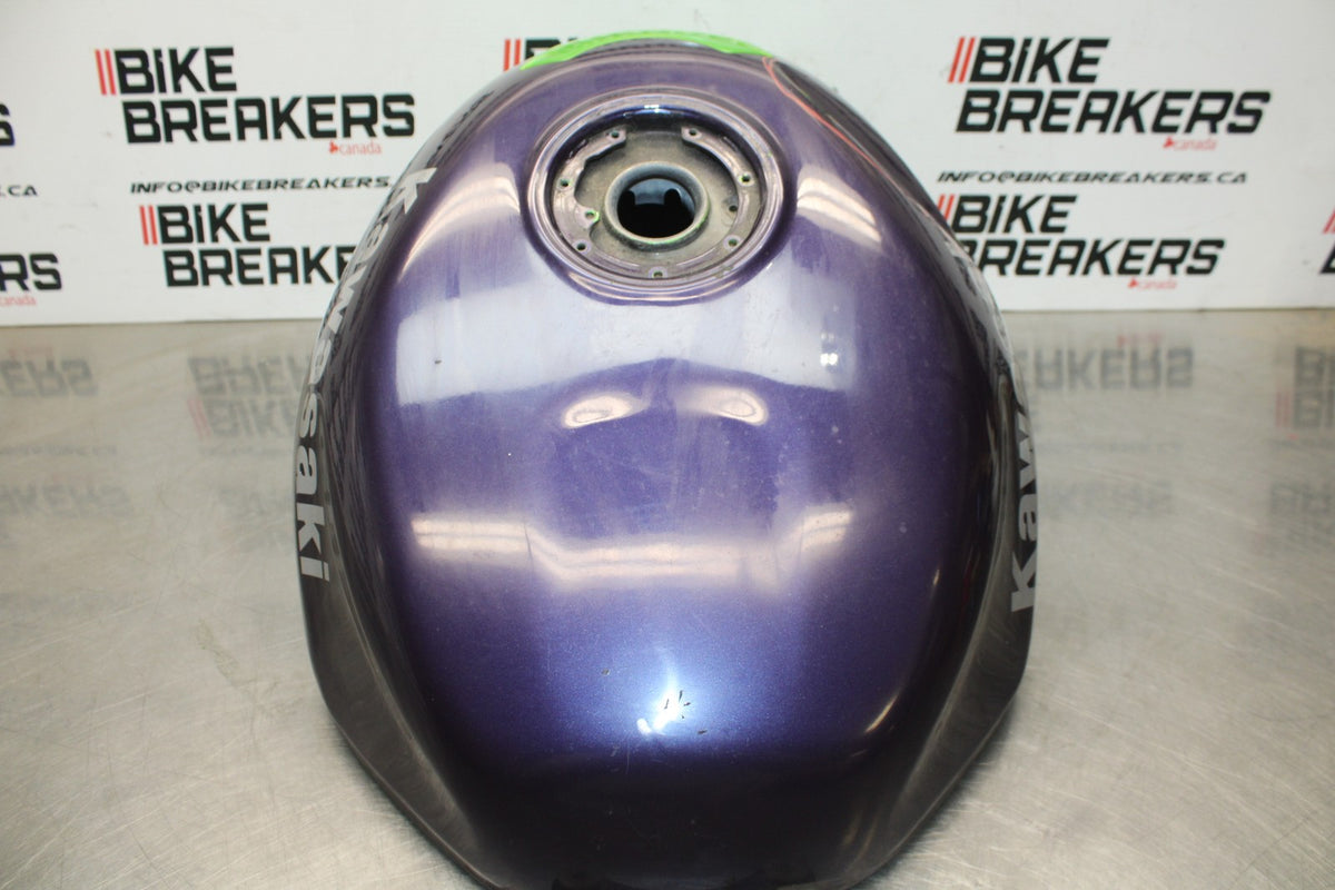 98 KAWASAKI NINJA ZX6 GAS TANK FUEL CELL PETROL RESERVOIR BB870