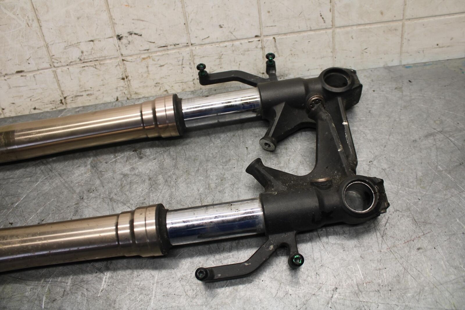 2009 Kawasaki Ninja ZX6R ZX600R FRONT FORKS SHOCK SUSPENSION SET PAIR BB538