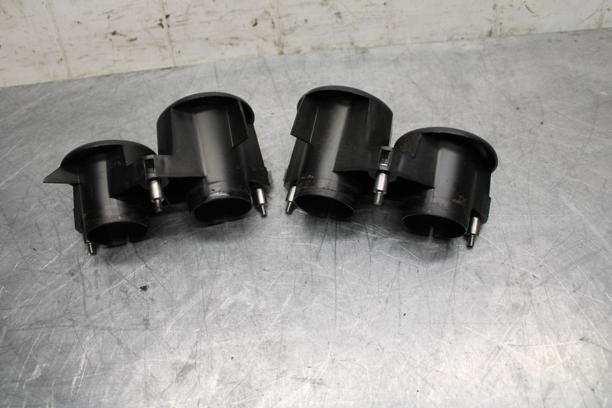 05-06 HONDA CBR600RR  INTAKE VELOCITY STACKS 17225-MEE-000 17226-MEE-000 BB484