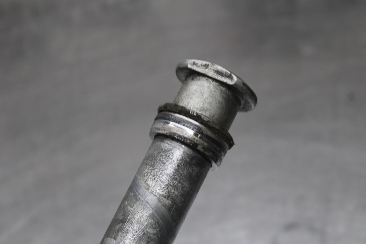 19 BMW F750GS REAR AXLE BACK WHEEL RIM PIVOT BOLT AXLE BB938