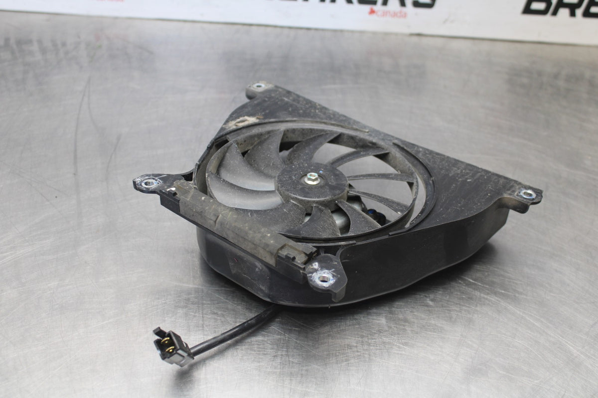 23 KAWASAKI NINJA 650 EX650 ENGINE RADIATOR COOLING FAN BB920