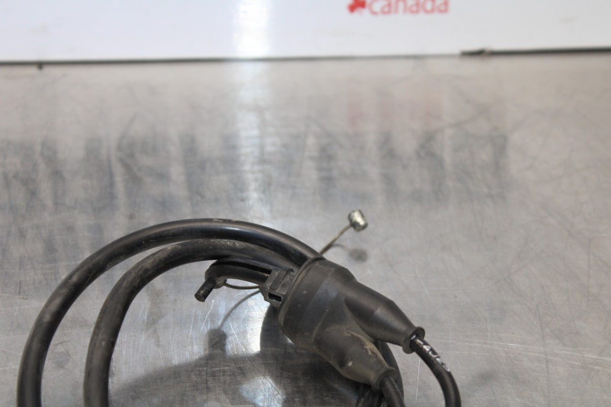 04-05 YAMAHA YZF R1 THROTTLE CABLES LINES BB173