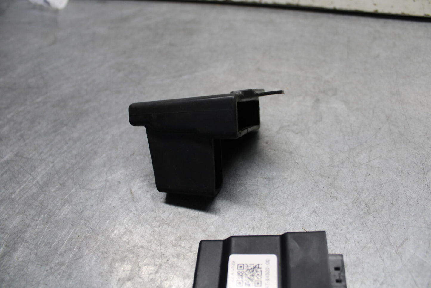 21-24 YAMAHA MT-07 RELAY ASSEMBLY LIGHT CONTROL UNIT BB662