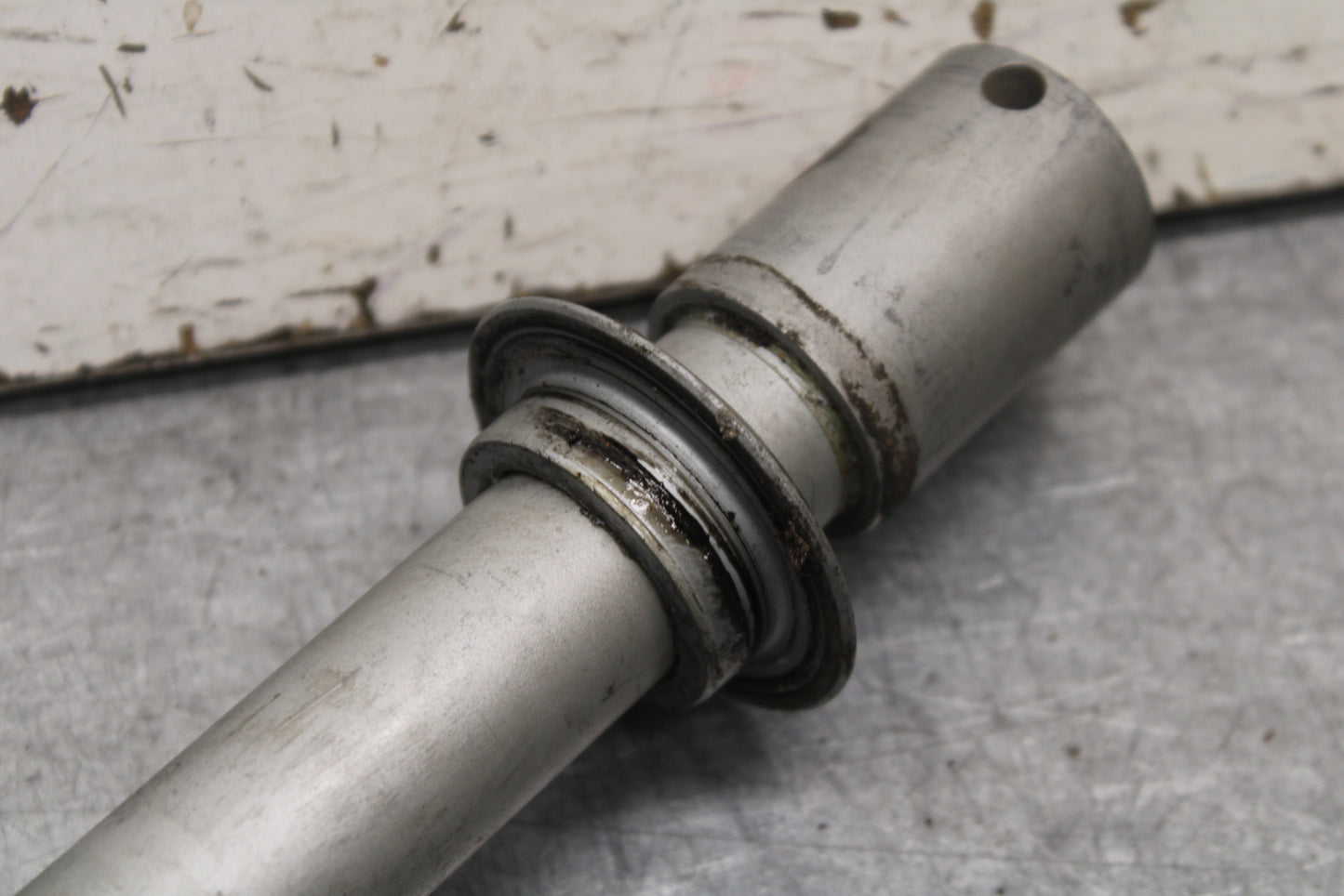04-12 HONDA ST1300A FRONT WHEEL RIM AXLE PIVOT BOLT BB669
