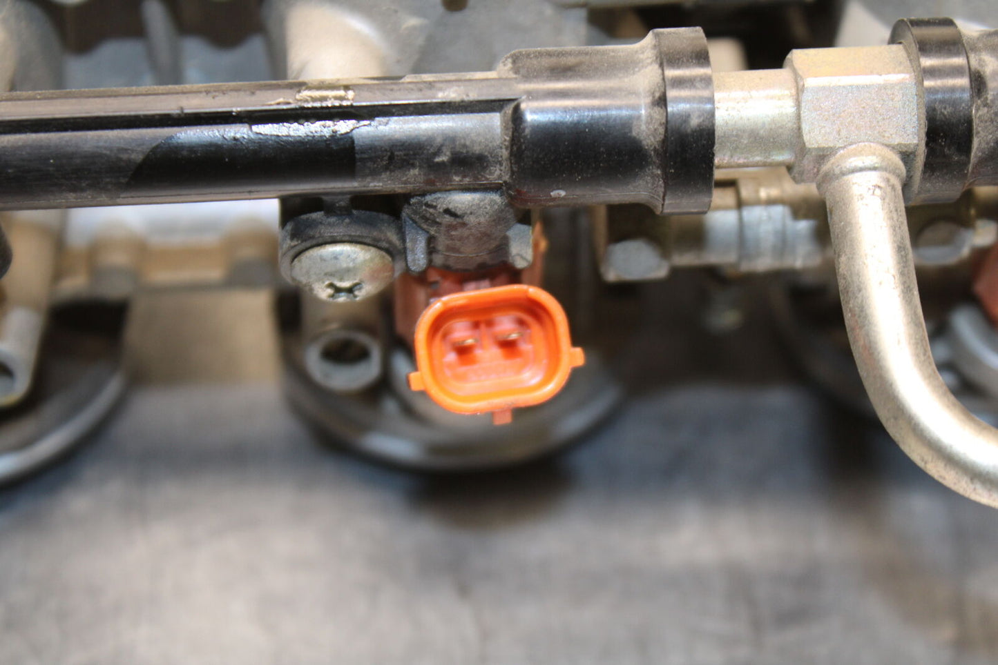 12-13 KAWASAKI Z1000 MAIN FUEL INJECTORS / THROTTLE BODIES BB743