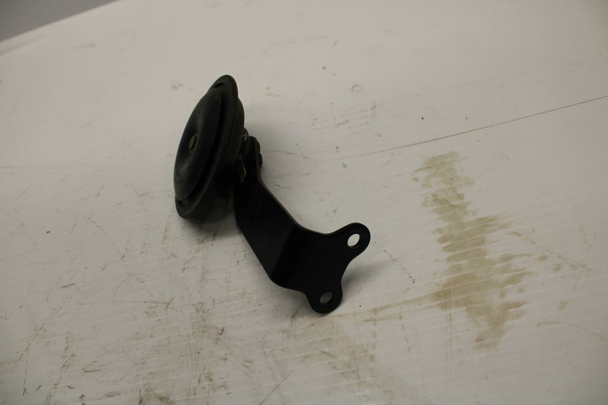 11-19 SUZUKI GSXR600 HORN SIGNAL BB 241