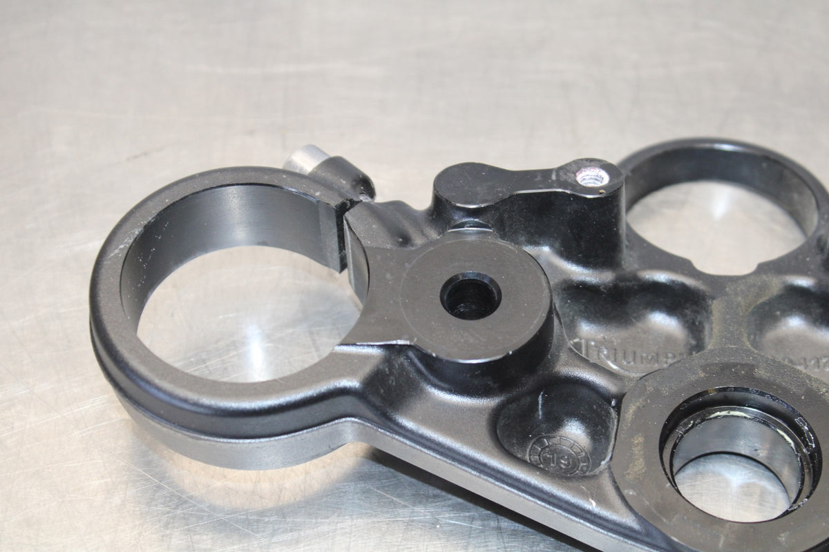 20 TRIUMPH STREET TRIPLE 765 FORKS UPPER TRIPLE TREE CLAMP BB864