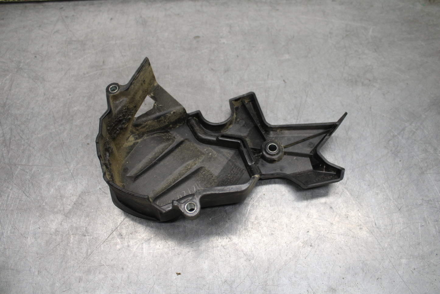 24 KAWASAKI NINJA 500 ABS ENGINE SPROCKET COVER BB730