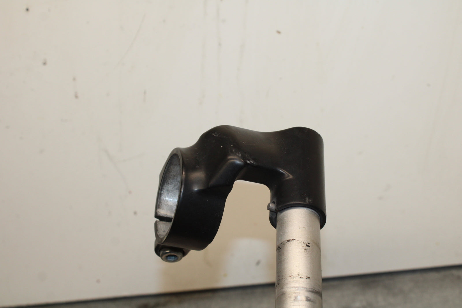 00-02 KAWASAKI NINJA ZX6R LEFT RIGHT CLIP ON ONS HANDLEBARS PAIR SET BB750