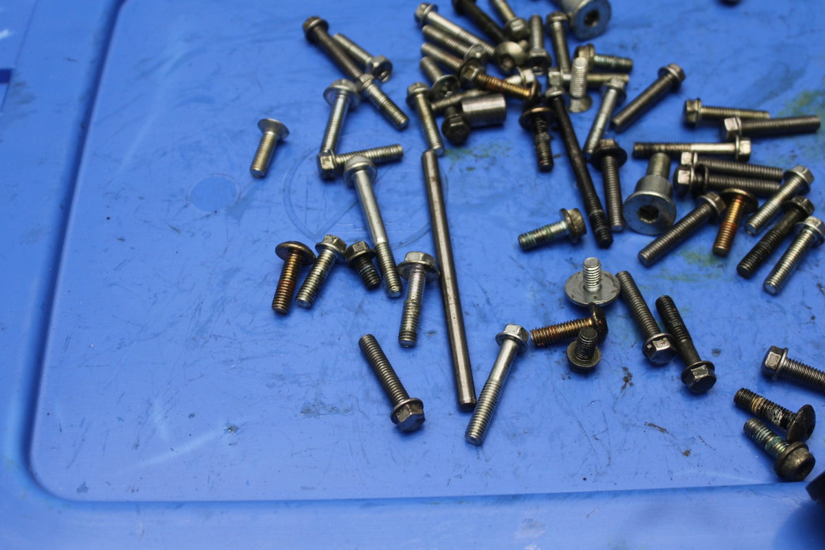 06-07 SUZUKI GSXR 600 ENGINE MOUNTING BOLTS HARDWARE MOTOR SCREWS BB848