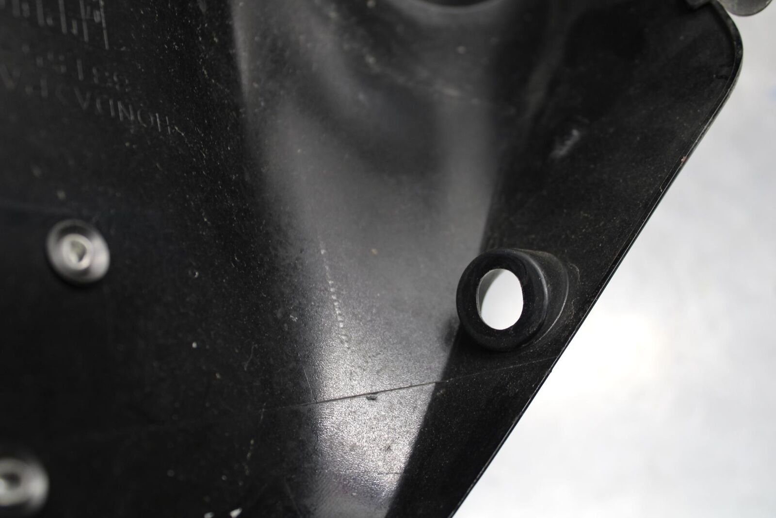 2008 Honda CBR1000RR GAS TANK FUEL CELL COVER FAIRING COWL 83150-MFL-000ZA BB579