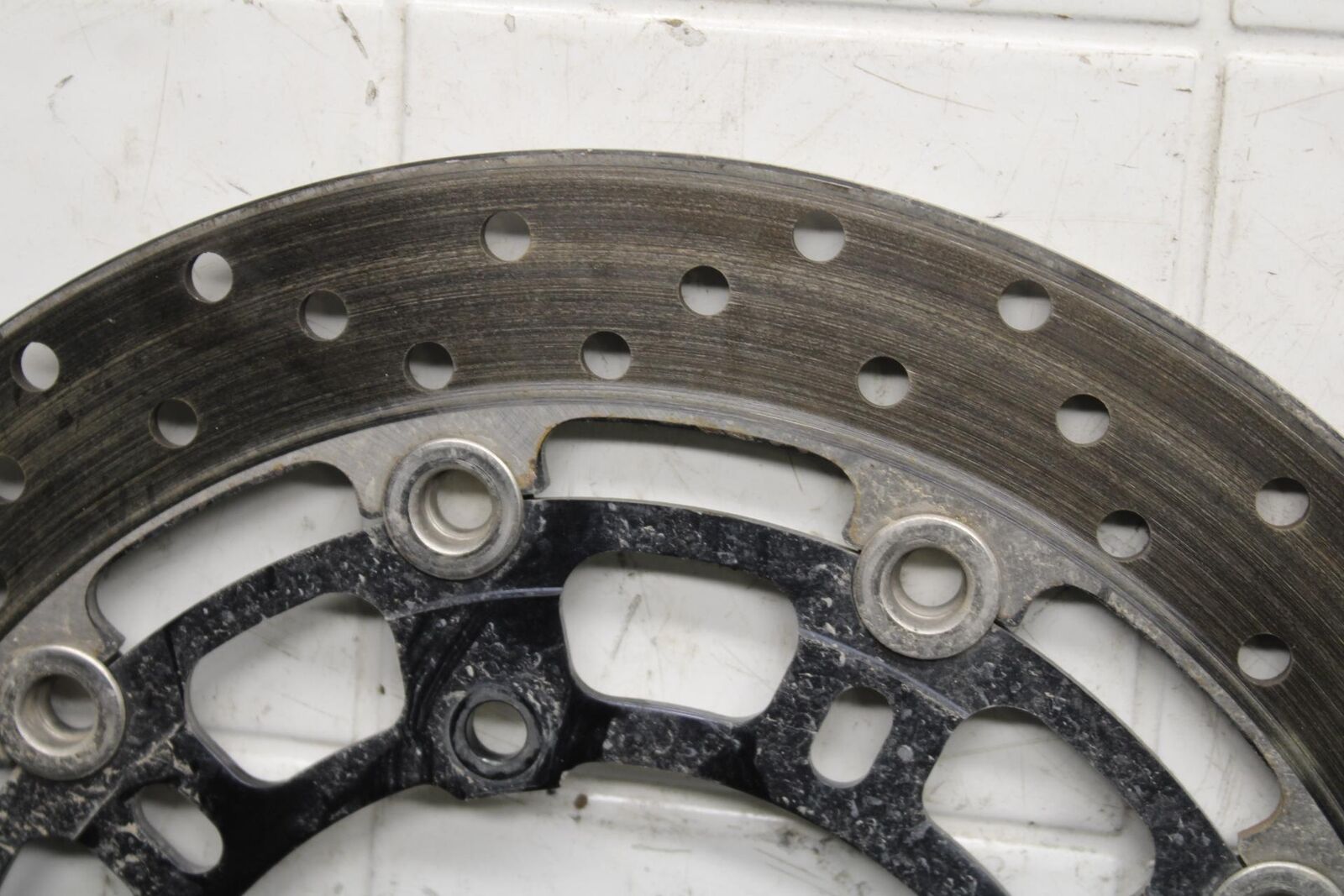 2006 Yamaha YZF R6 FRONT LEFT RIGHT BRAKE ROTORS DISCS 2C0-2581T-00-00 BB560