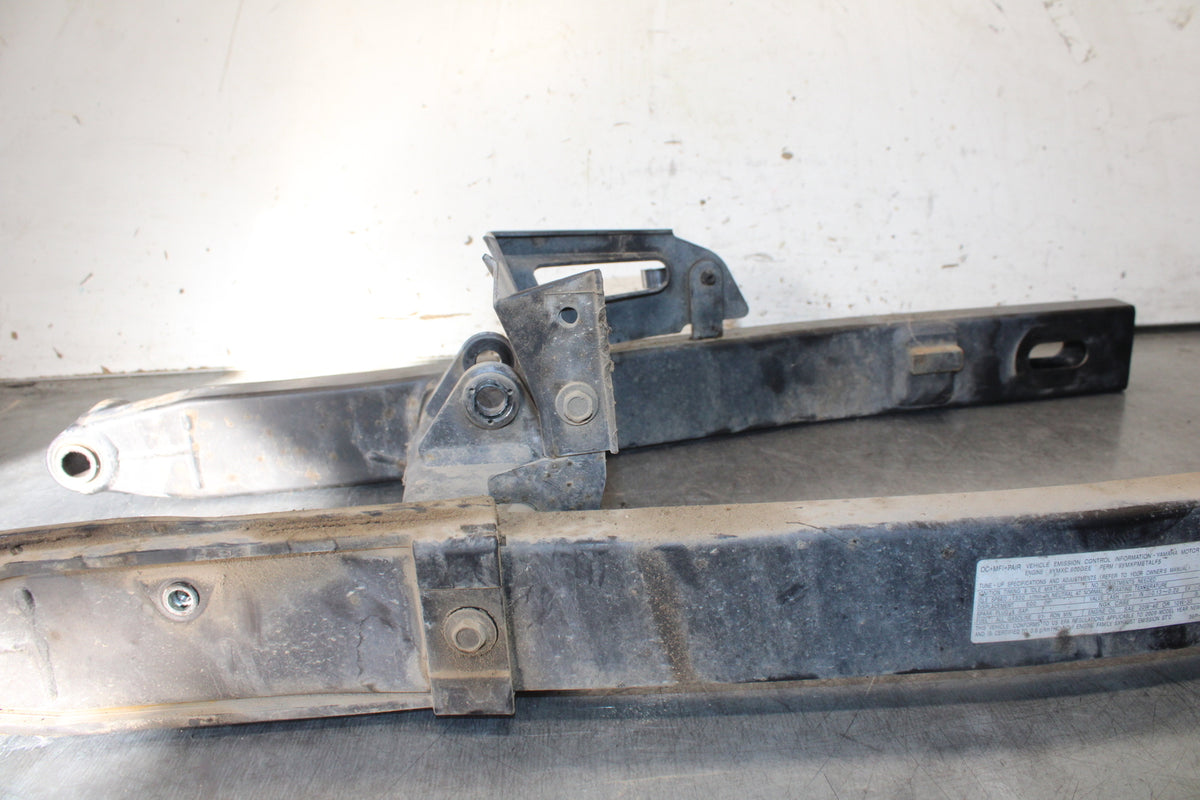 09-15 YAMAHA FZ6R REAR SWINGARM BACK SUSPENSION SWING ARM BB686