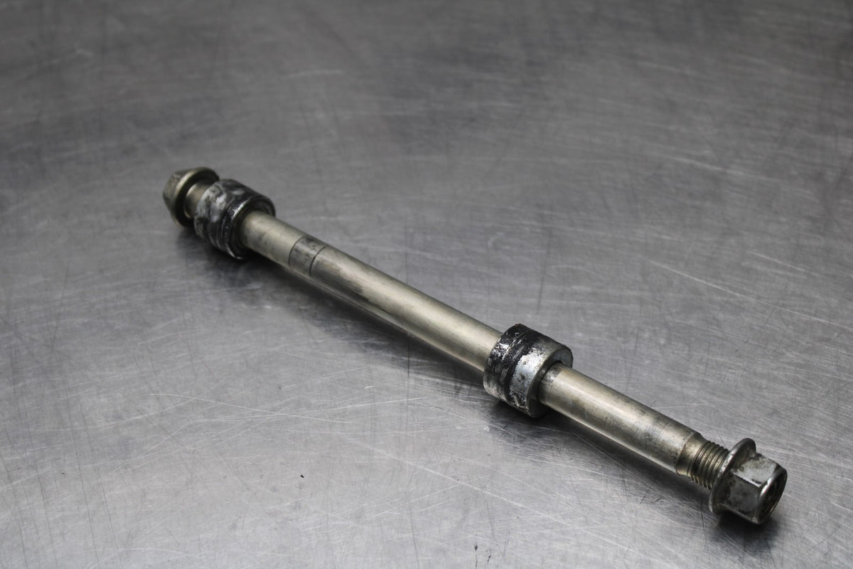 17-18 YAMAHA YZF R3 FRONT WHEEL RIM AXLE PIVOT BOLT BB813