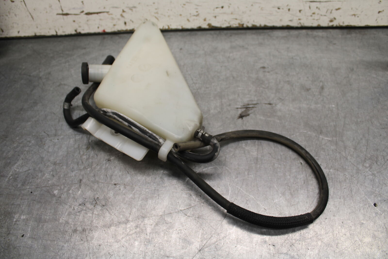 08-09 SUZUKI GSXR600 COOLANT WATER TANK RESERVOIR BOTTLE BB728