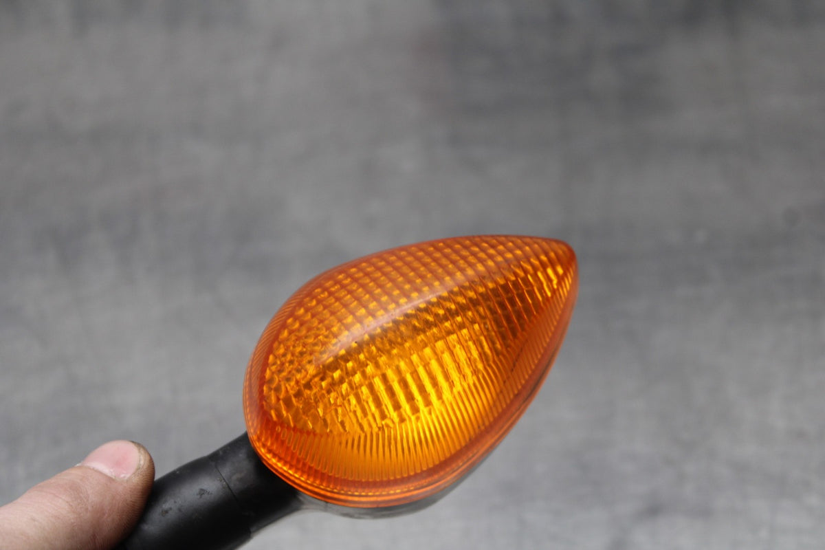 05 YAMAHA YZF R6 RIGHT FRONT TURN SIGNAL LIGHT INDICATOR BB814