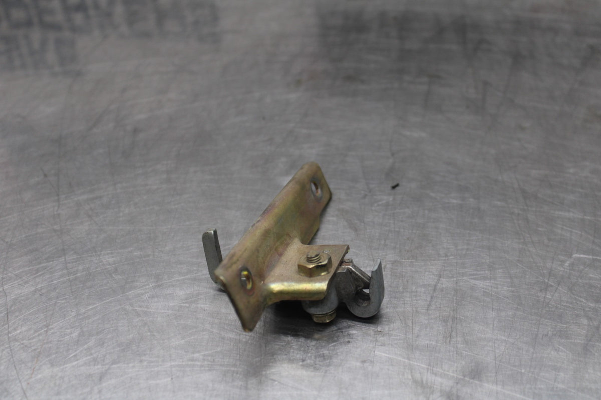 84 HONDA INTERCEPTOR 1000 VF1000F REAR SEAT LATCH LOCK ASSEMBLY BB878