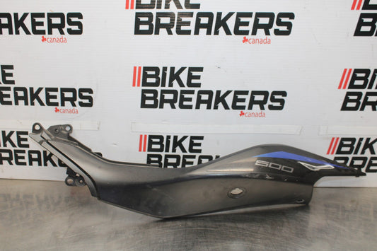 24-25 KAWASAKI NINJA 500 ABS LEFT REAR BACK TAIL FAIRING COWL SHROUD BB899