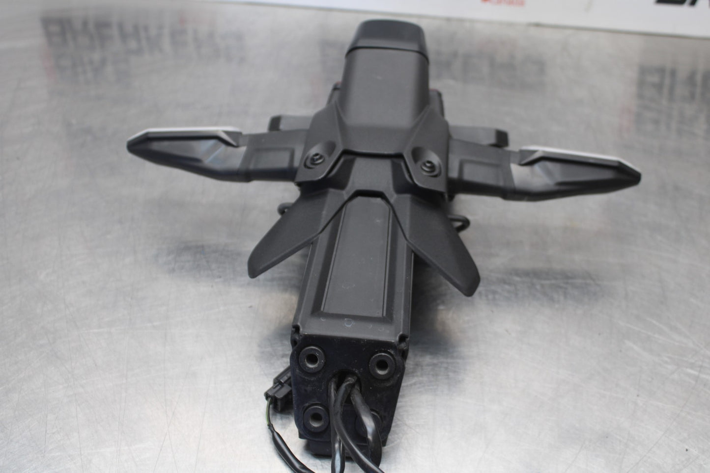 24-25 KAWASAKI NINJA ZX4R REAR BACK FENDER MUD GUARD/ LIGHTS SIGNALS  BB610