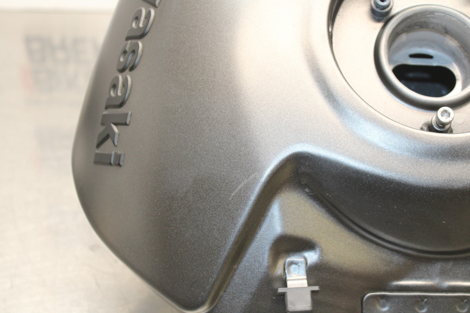 23-24 KAWASAKI NINJA ZX14R NEW!! GAS TANK FUEL CELL PETROL RESERVOIR BB764