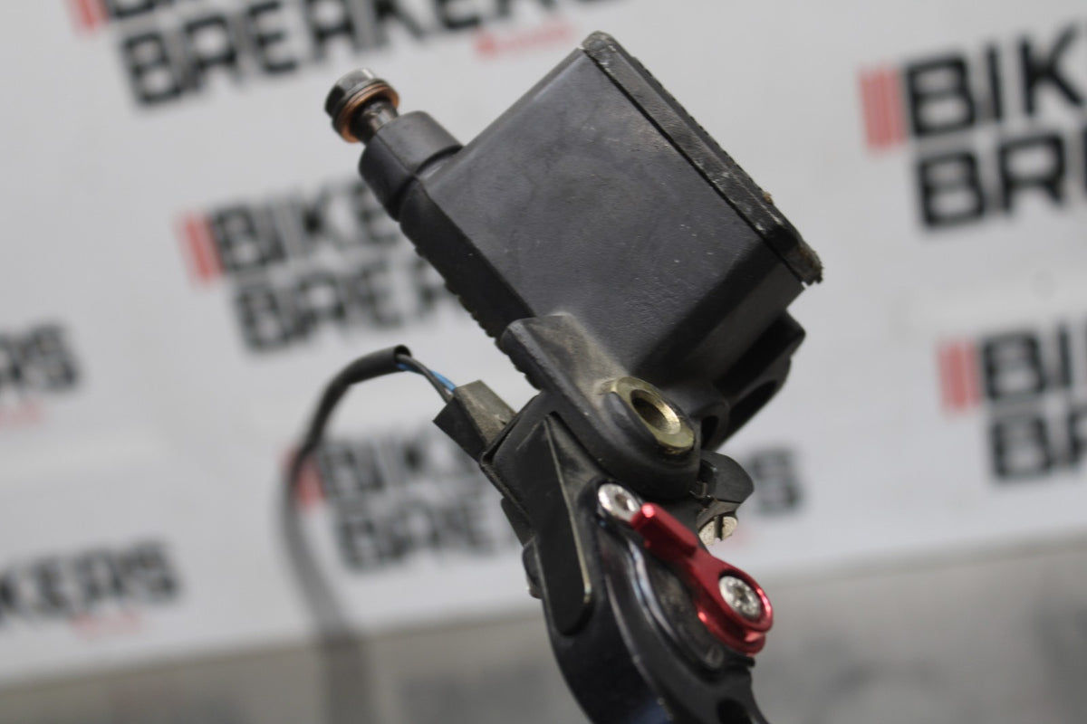 05 DUCATI SUPERSPORT 800 HYDRAULIC CLUTCH MASTER CYLINDER  BB913