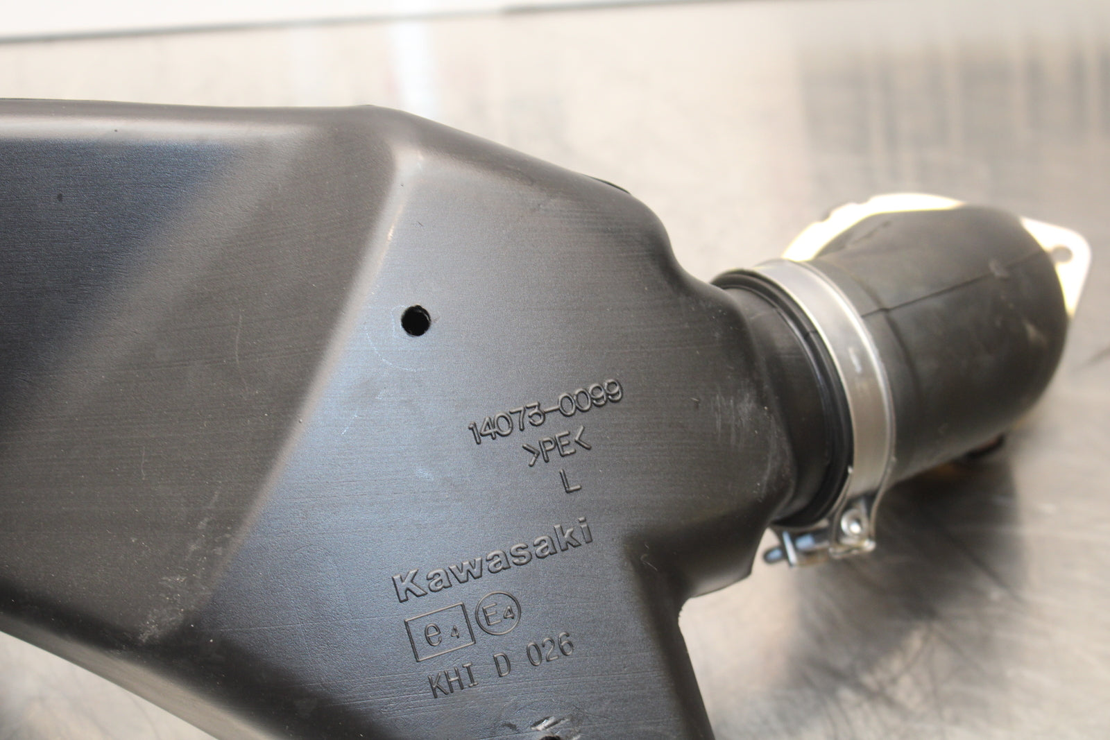 23-24 KAWASAKI NINJA ZX14R NEW!! RIGHT LEFT AIR INTAKE DUCTS BB153