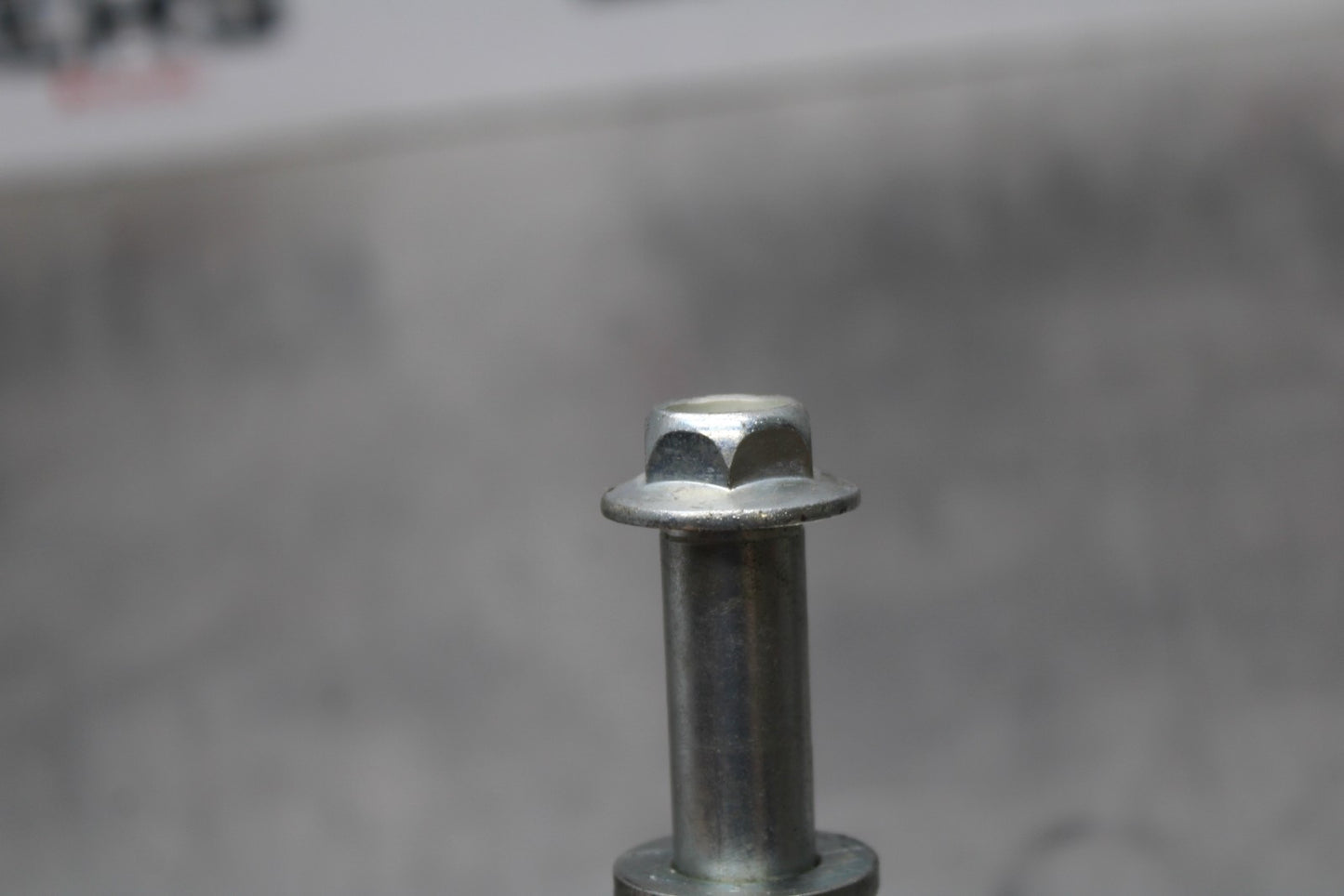 13-17 KAWASAKI NINJA 300 EX300 ABS FRONT WHEEL RIM AXLE PIVOT BOLT BB187