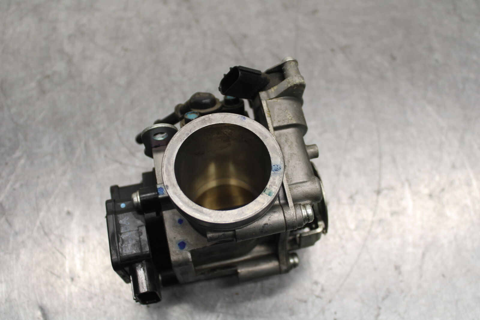 15-19 HONDA CBR300R MAIN FUEL INJECTORS / THROTTLE BODIES  BB112