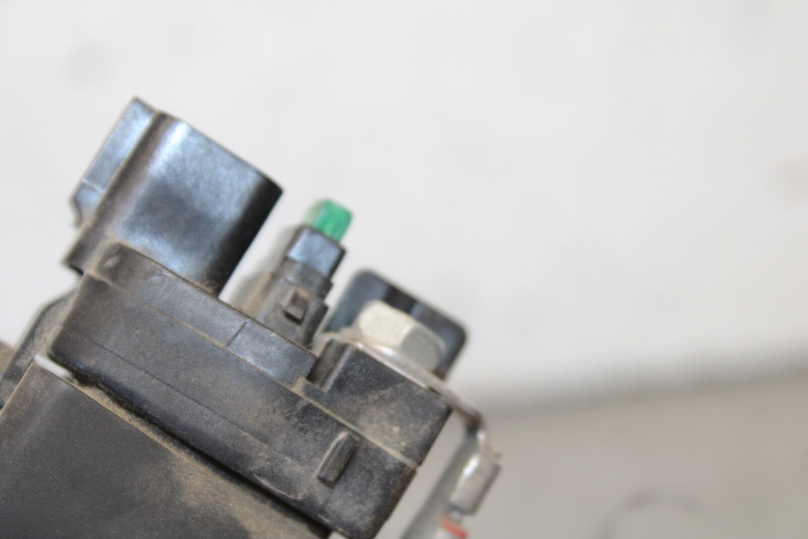 05-06 SUZUKI GSXR1000 ENGINE STARTER RELAY STARTING SWITCH 31800-41G10 BB663