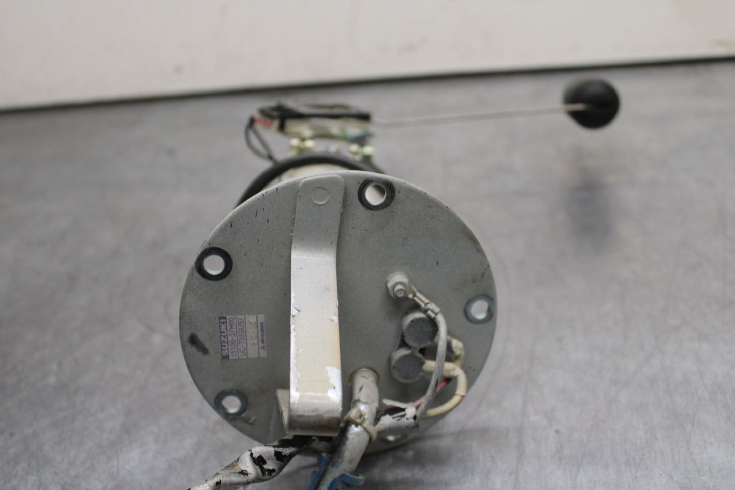 08-10 SUZUKI GSXR 600 FUEL PUMP GAS PETROL SENDER UNIT BB753