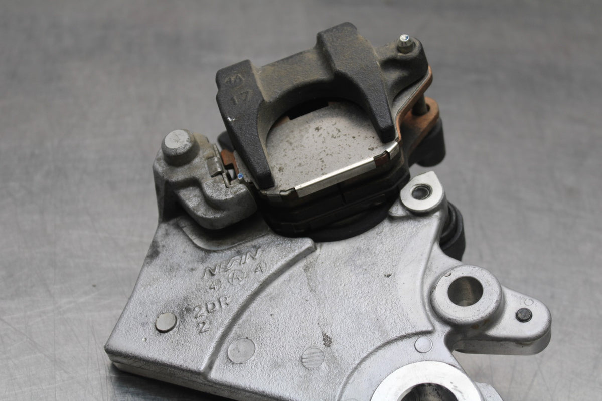 22-25 YAMAHA YZF R7 REAR BACK BRAKE CALIPER W MOUNT BRACKET BB769