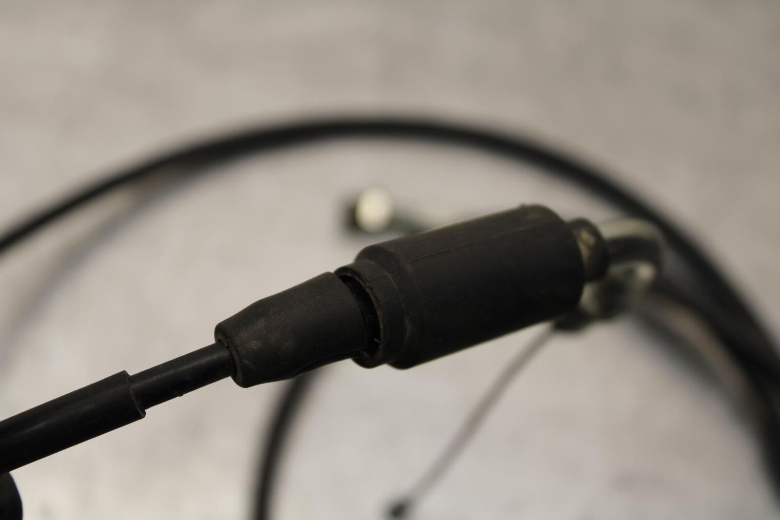 2015 Suzuki GSXR750 THROTTLE CABLES LINES BB595