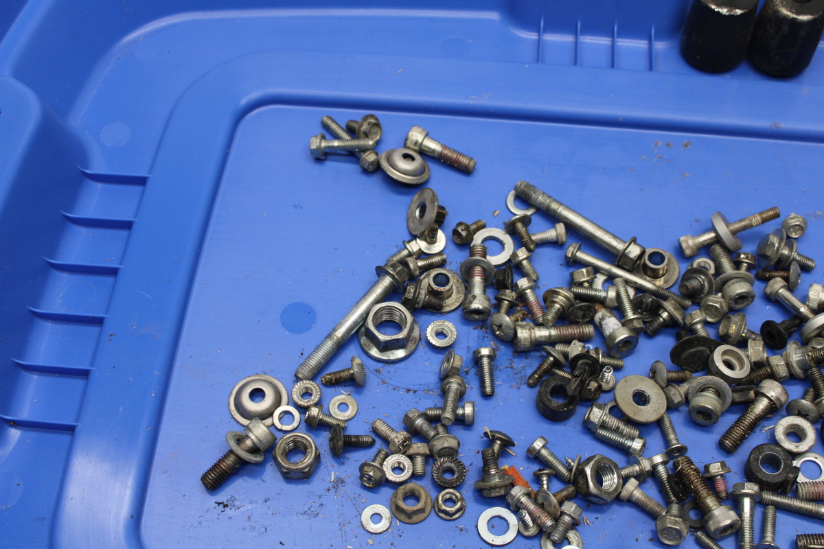 13-16 KTM 390 DUKE MOUNTING BOLTS HARDWARE MOTOR SCREWS BB748