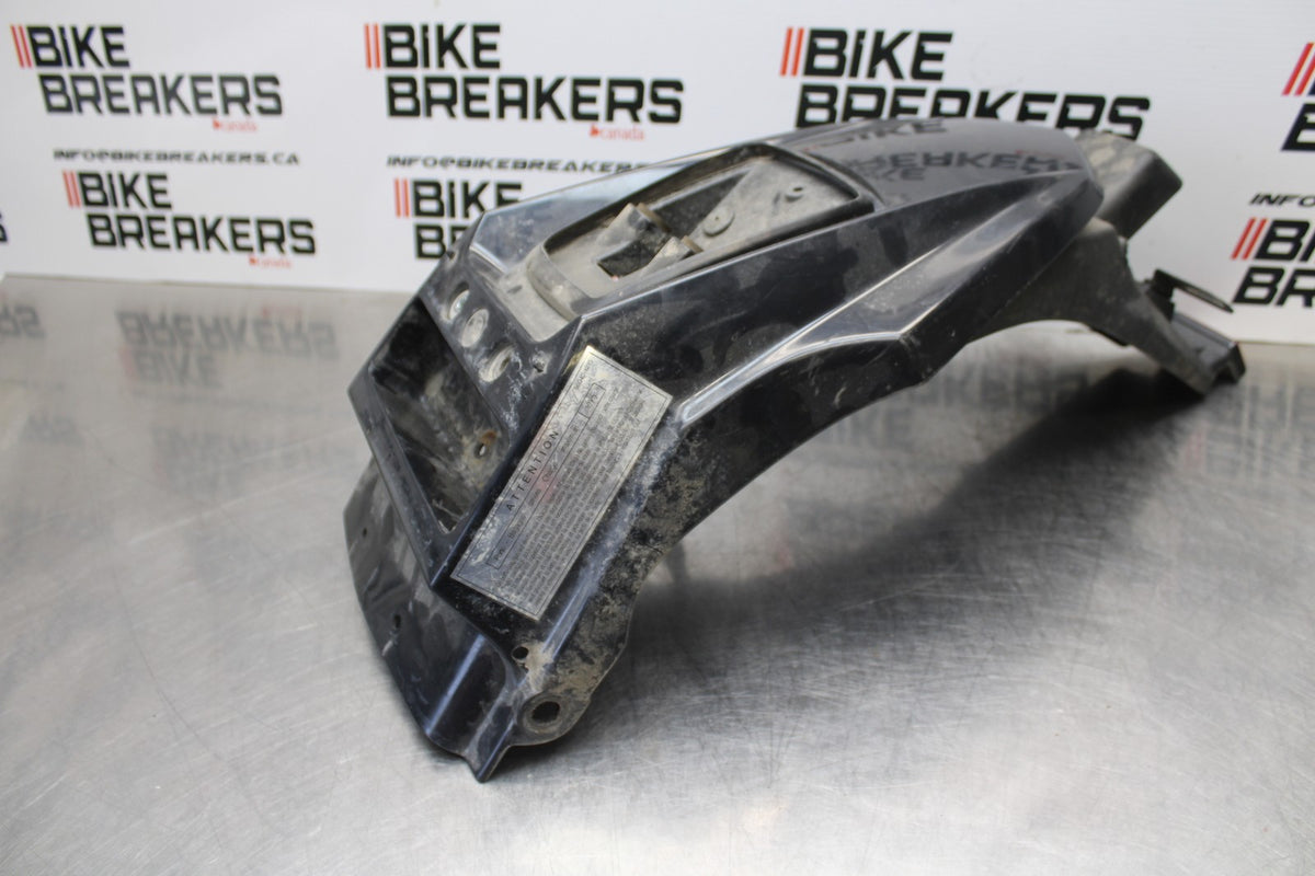 08-18 KAWASAKI KLR650 REAR BACK FENDER MUD GUARD BB183