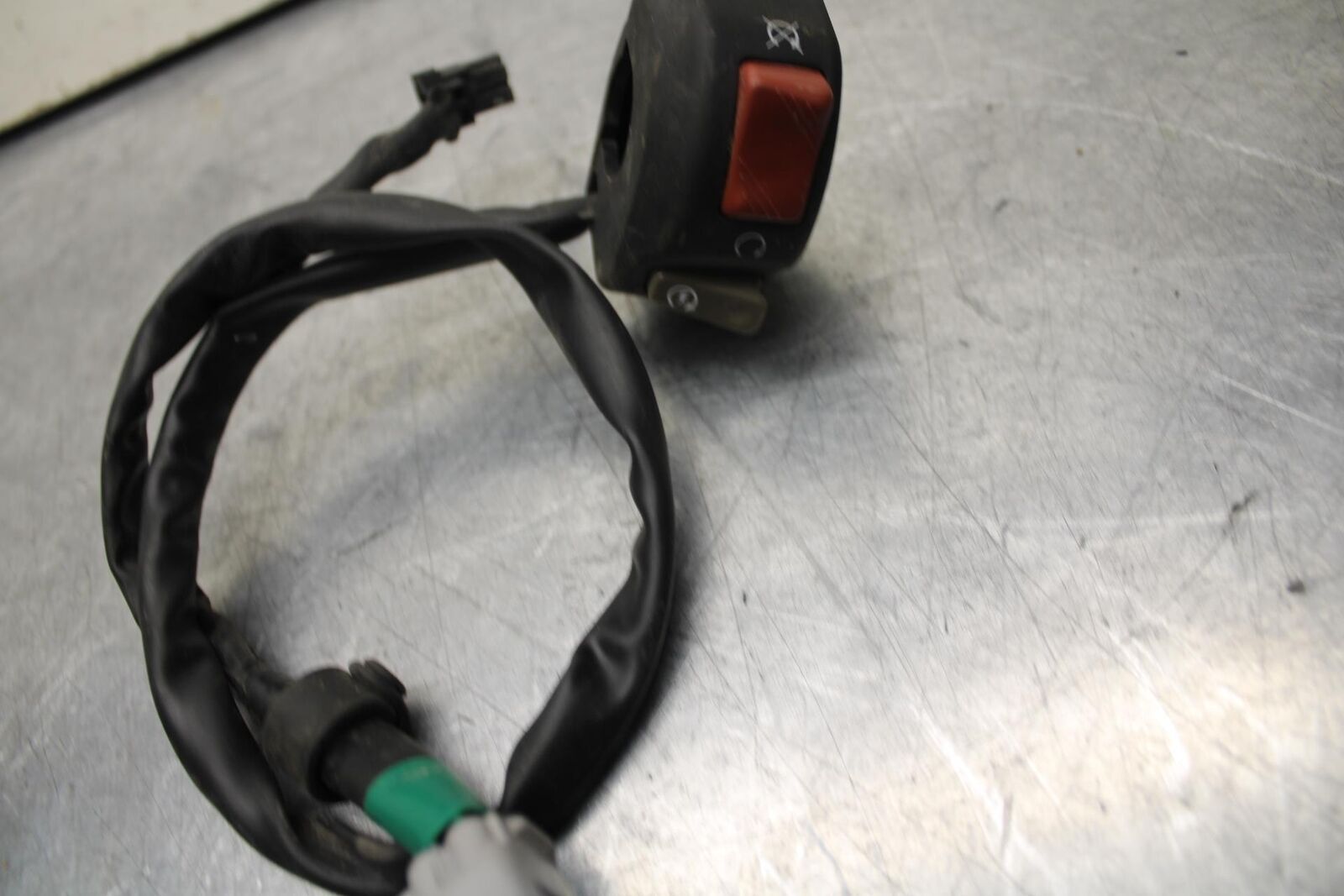 23 KAWASAKI NINJA ZX6R 636 RIGHT CLIP ON HANDLE KILL OFF START SWITCH  BB609