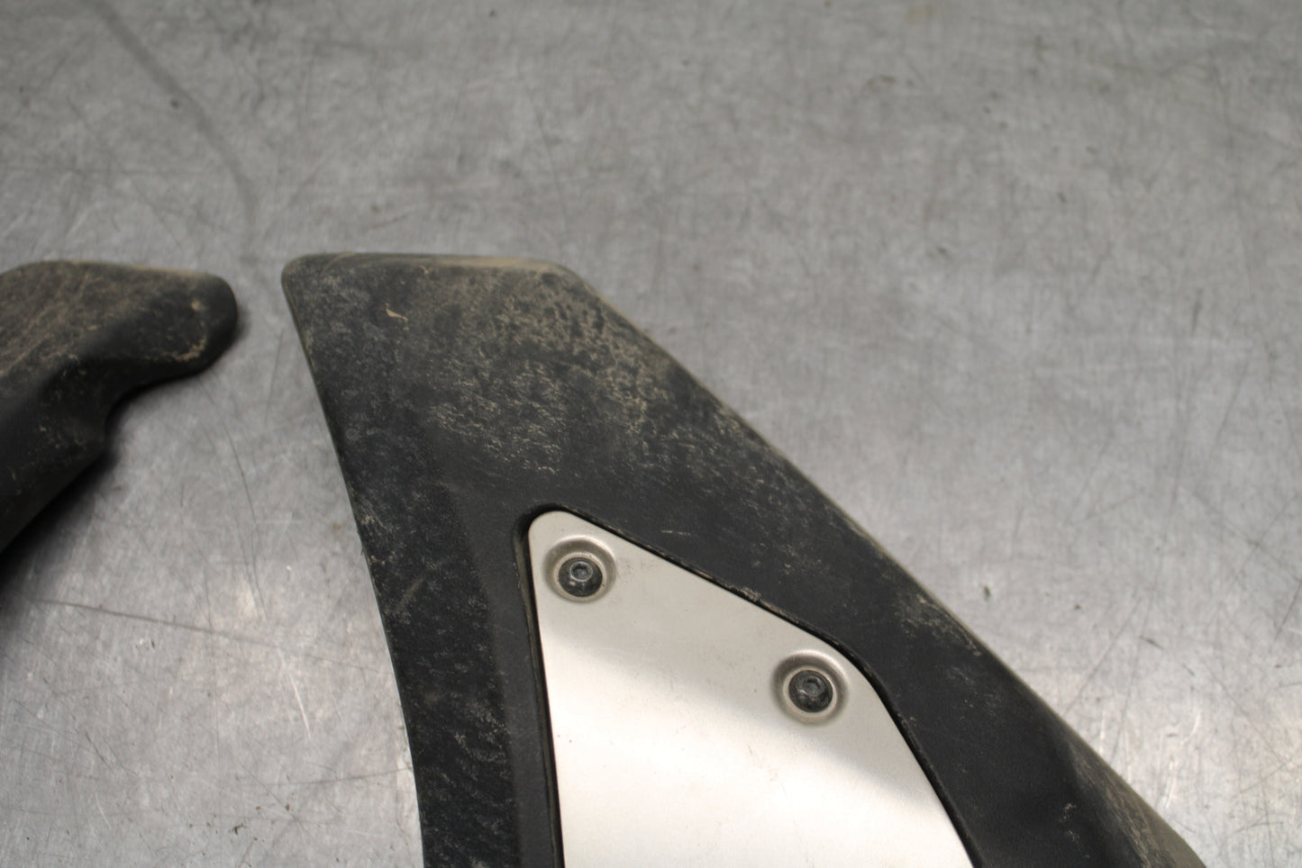 16-17 KAWASAKI VULCAN S 650 EN650 ABS ENGINE SIDE COVER PANEL COWL FAIRING BB731