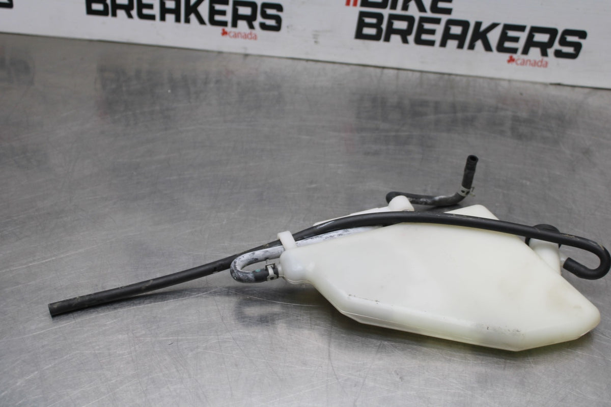 05-06 SUZUKI GSXR1000 COOLANT WATER TANK RESERVOIR BOTTLE BB857