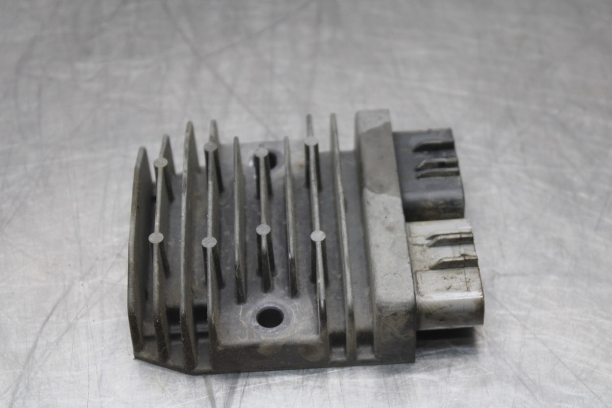 14 TRIUMPH STREET TRIPLE ABS RECTIFIER VOLTAGE REGULATOR BB808
