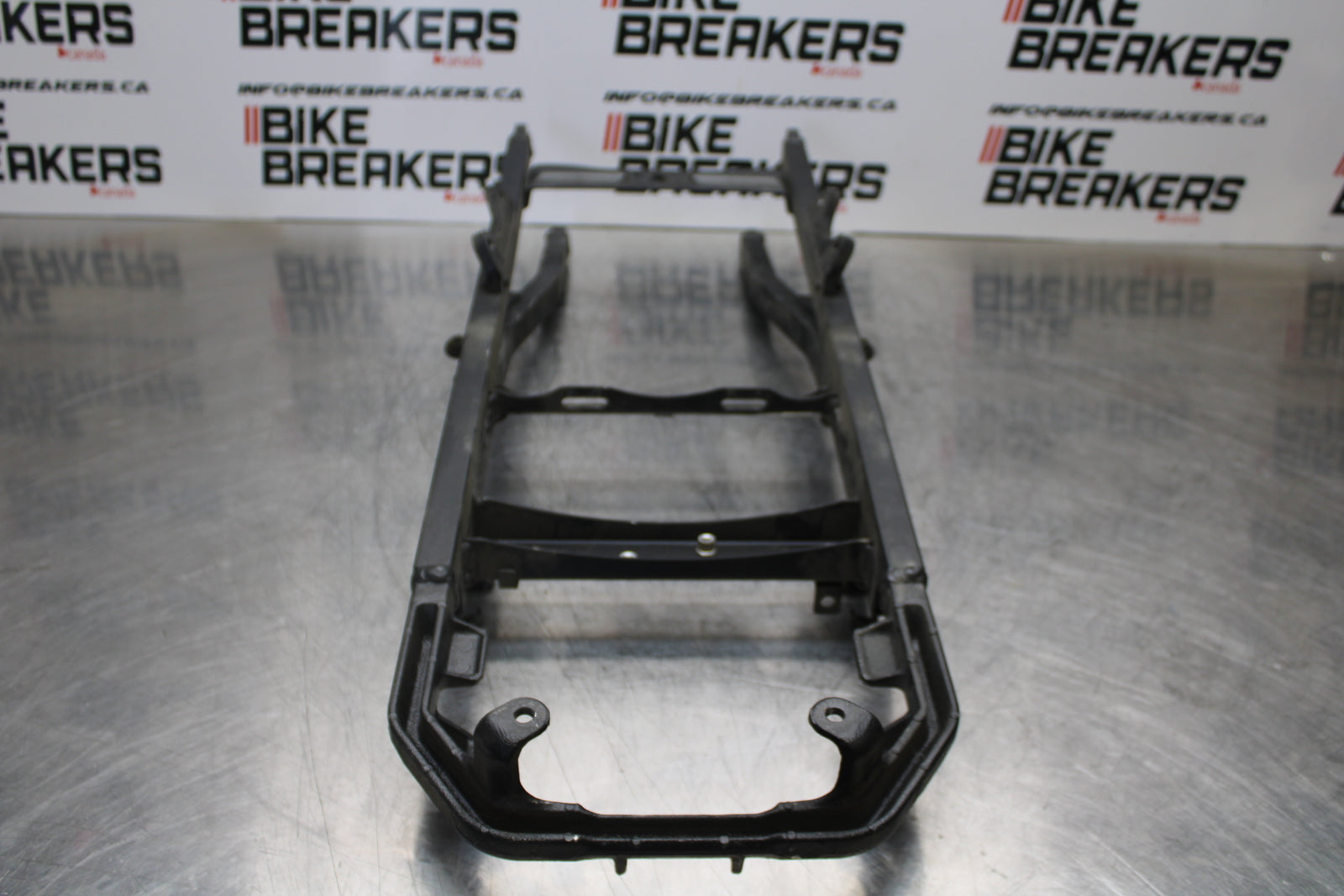 04-05 KAWASAKI NINJA ZX10R REAR SUBFRAME BACK SUB FRAME BB163