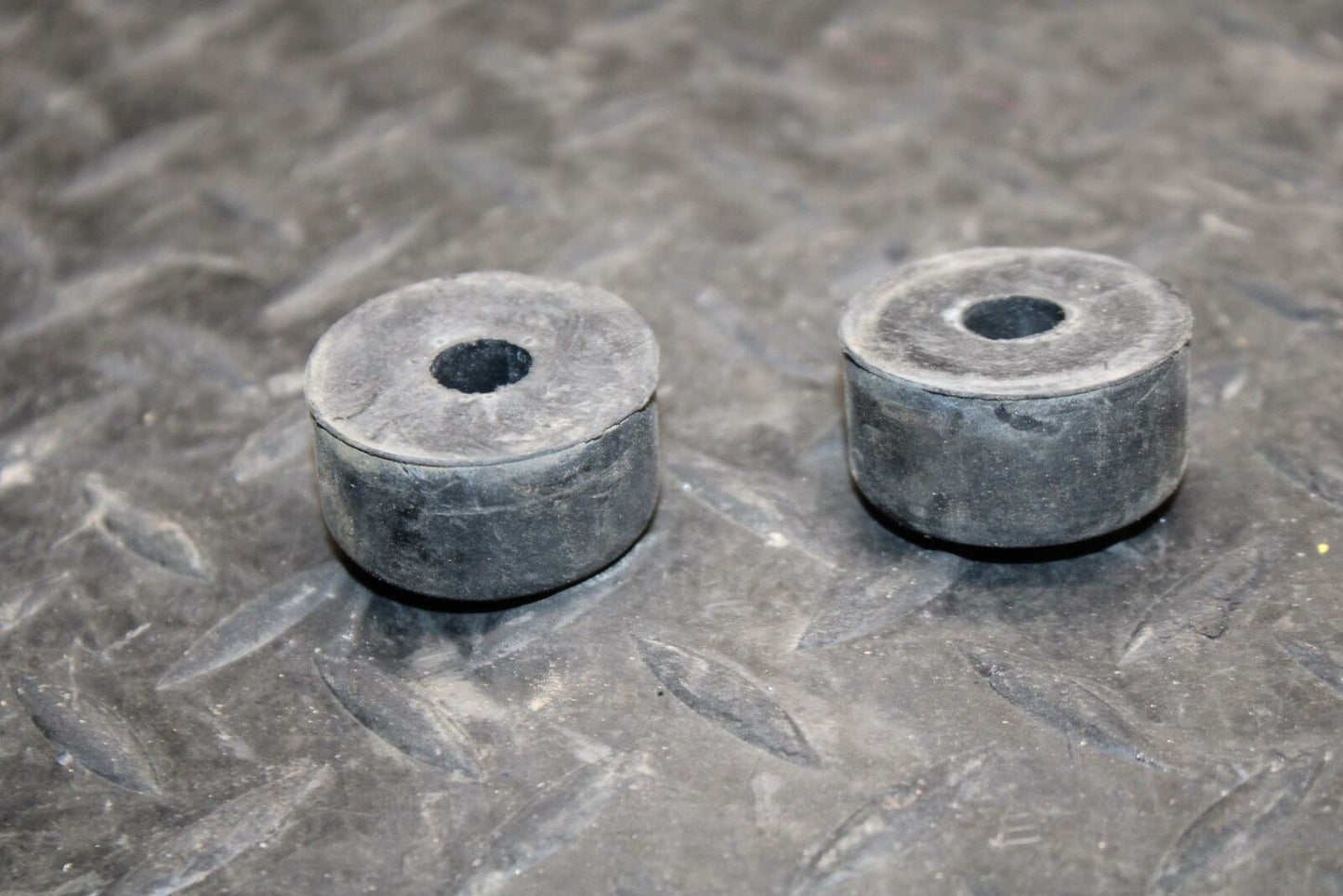 07-09 KAWASAKI VERSYS 650 GAS FUEL TANK DAMPERS BB206