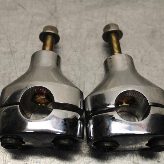 2005 Kawasaki Vulcan 1600 VN1600A Classic HANDLEBAR RISERS BB574