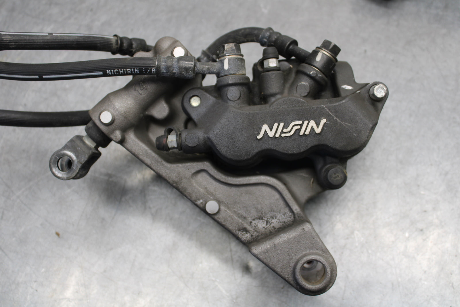 04-12 HONDA ST1300A RIGHT LEFT FRONT BRAKE CALIPER SET PAIR CALIPERS BB669