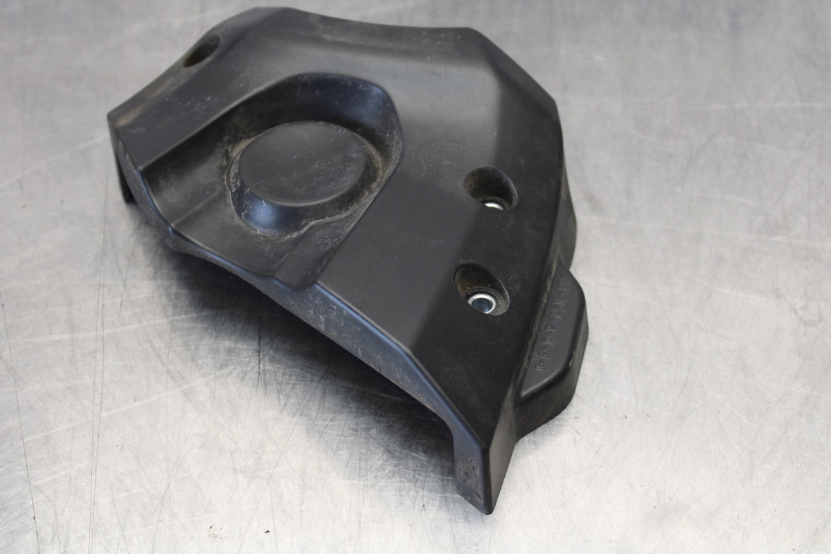 14-17 YAMAHA FZ07 ENGINE SPROCKET COVER BB162